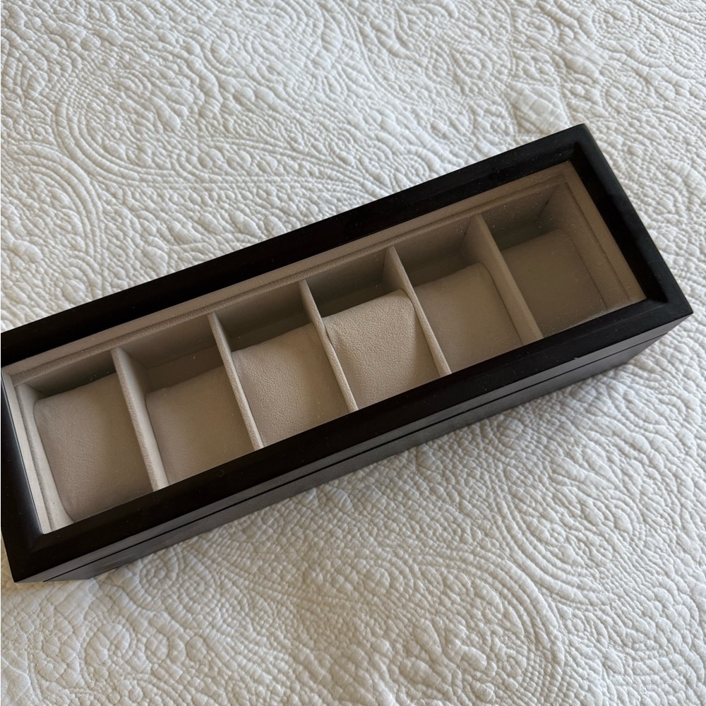 Black and Cream Watch Box